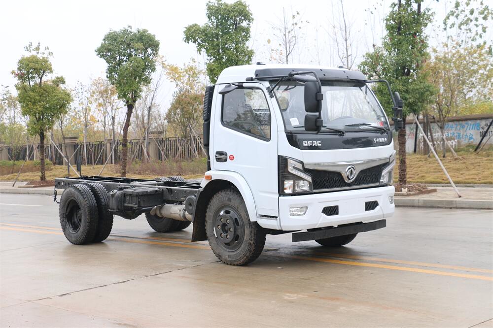 東風大福瑞卡（3800，云內(nèi)150）國六內(nèi)飾照片圖