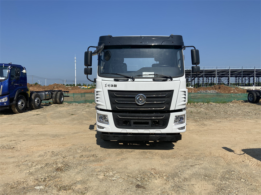 東風華神F5（3950，玉柴200）國六 內飾照片圖