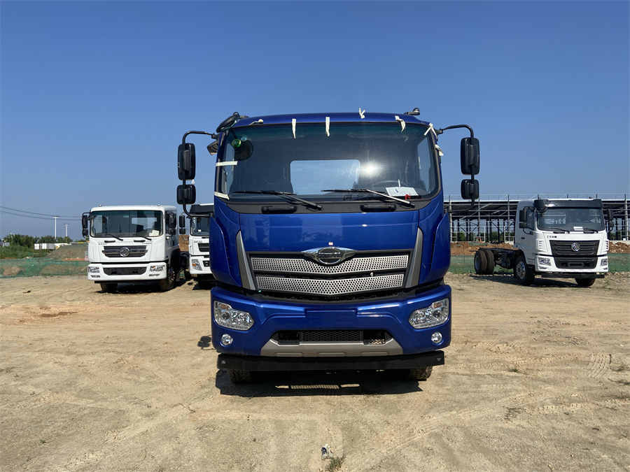 福田ES7（小三軸，玉柴270）國六 內飾照片圖